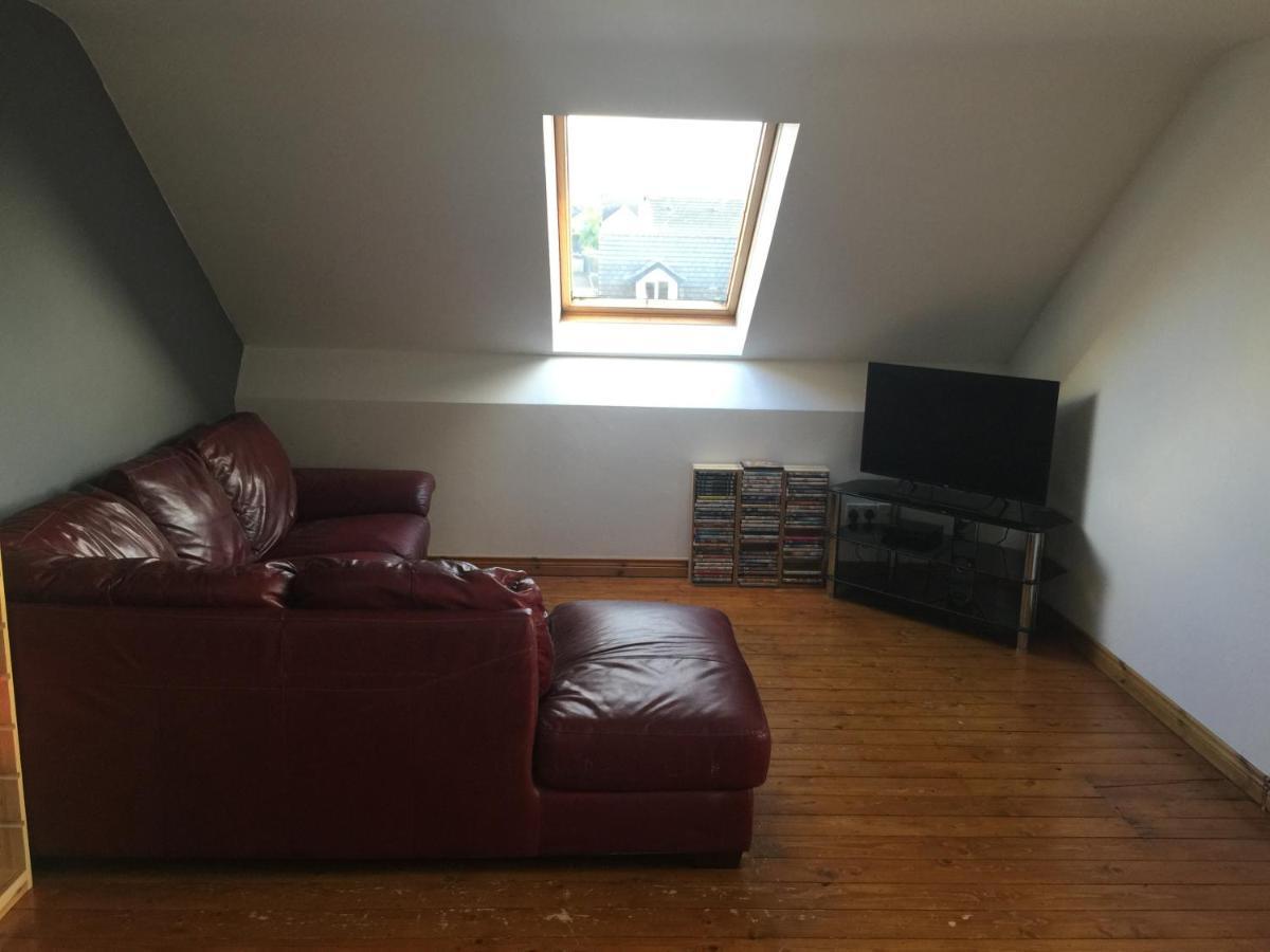 Holiday Home In Ballycastle - Fainne Na Cairde Екстер'єр фото