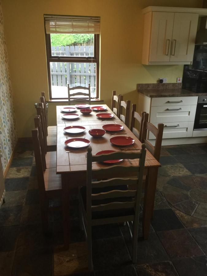 Holiday Home In Ballycastle - Fainne Na Cairde Екстер'єр фото